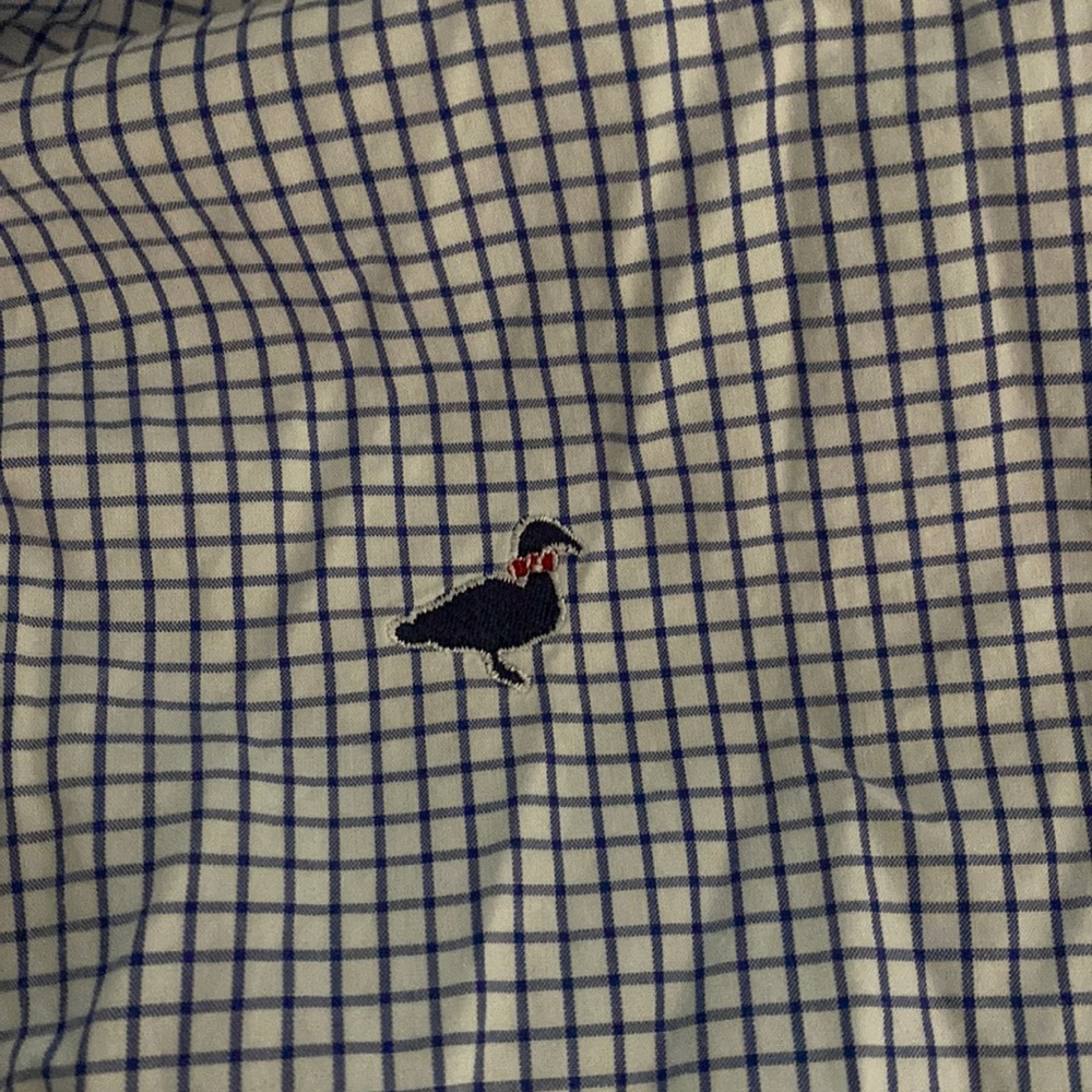 Smoke and pet free home.  Worn few times.